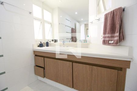 Apartamento à venda com 190m², 4 quartos e 3 vagasSuíte 1