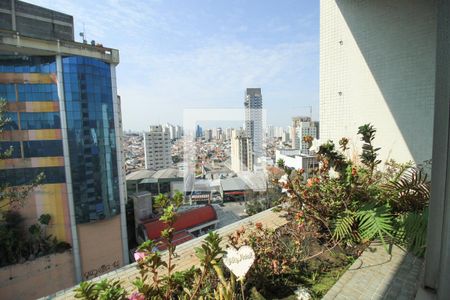 Apartamento para alugar com 148m², 4 quartos e 2 vagasVaranda