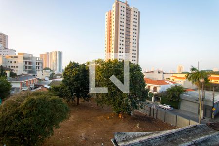 Casa à venda com 212m², 3 quartos e 7 vagasVista do quarto 2
