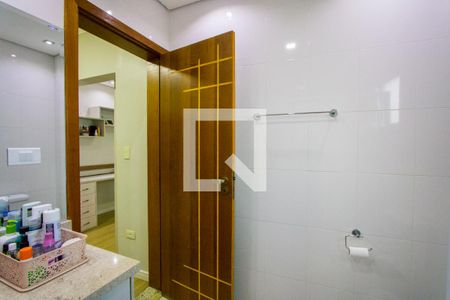 Casa à venda com 212m², 3 quartos e 7 vagasBanheiro do quarto 3