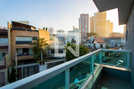 Casa à venda com 212m², 3 quartos e 7 vagasVaranda do quarto 3