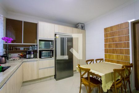 Casa à venda com 212m², 3 quartos e 7 vagasCozinha