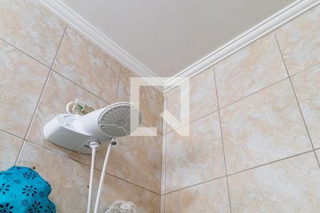 Casa à venda com 340m², 4 quartos e 4 vagasSuíte 02 = Banheiro