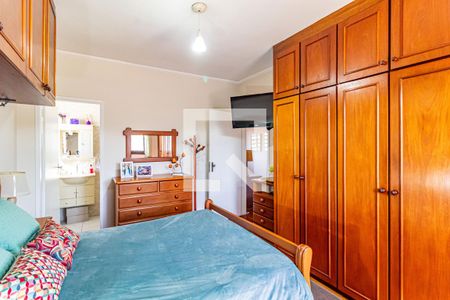 Casa à venda com 340m², 4 quartos e 4 vagasSuíte 02