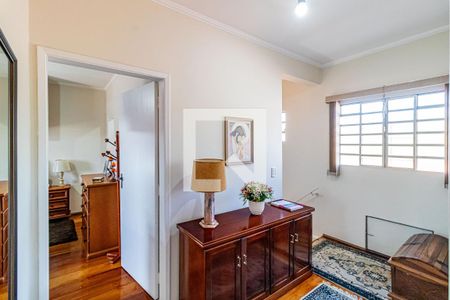 Casa à venda com 340m², 4 quartos e 4 vagasHall superior