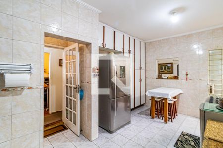 Casa à venda com 340m², 4 quartos e 4 vagasCozinha