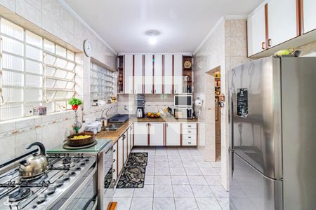 Casa à venda com 340m², 4 quartos e 4 vagasCozinha