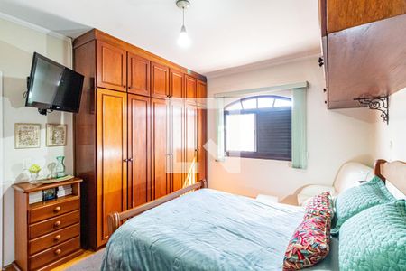 Casa à venda com 340m², 4 quartos e 4 vagasSuíte 02