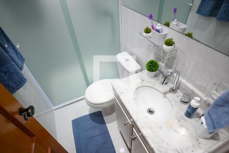 Apartamento à venda com 74m², 3 quartos e 1 vagaBanheiro Quarto 2