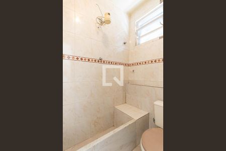 Casa para alugar com 170m², 3 quartos e 2 vagasBanheiro Suíte 1