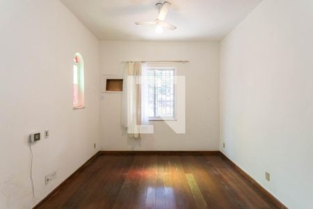 Casa para alugar com 170m², 3 quartos e 2 vagasQuarto 1