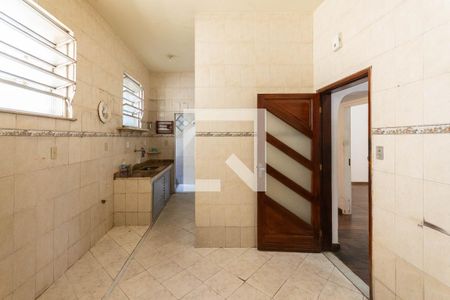 Casa para alugar com 170m², 3 quartos e 2 vagasCozinha