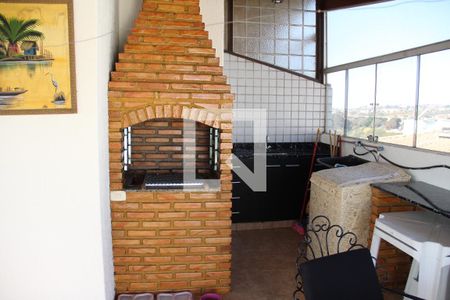 Apartamento à venda com 142m², 3 quartos e 1 vagaÁrea de Serviço