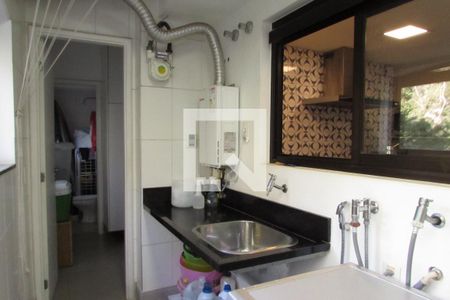 Apartamento à venda com 180m², 3 quartos e 3 vagasÁrea de Serviço