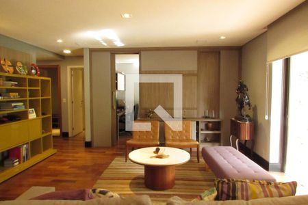 Apartamento à venda com 180m², 3 quartos e 3 vagasSala