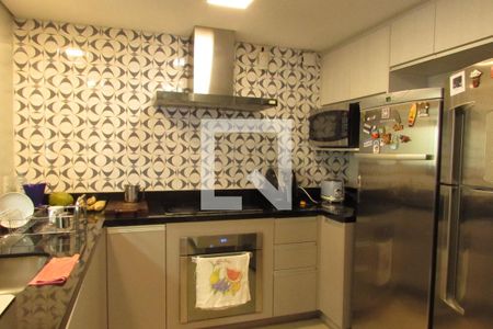 Apartamento à venda com 180m², 3 quartos e 3 vagasCozinha