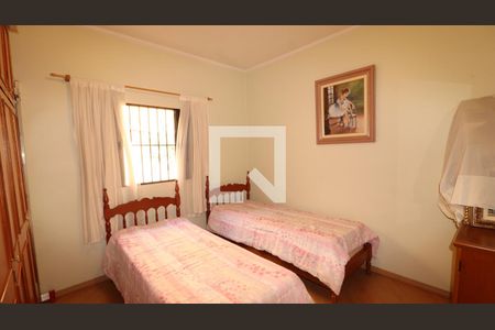 Casa à venda com 200m², 4 quartos e 4 vagasQuarto 2