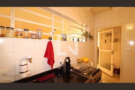 Casa à venda com 200m², 4 quartos e 4 vagasCozinha