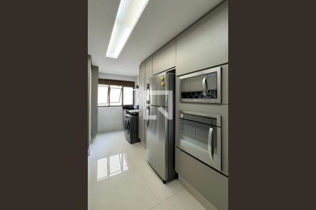 Apartamento para alugar com 134m², 2 quartos e 2 vagasCozinha