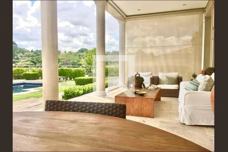 Casa à venda com 948m², 4 quartos e 6 vagas