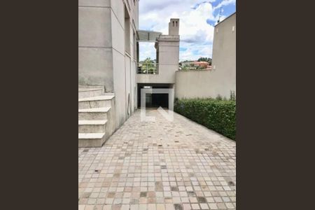 Casa à venda com 948m², 4 quartos e 6 vagas