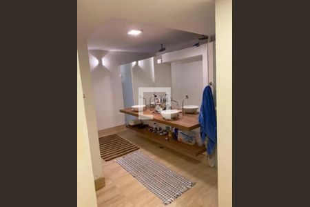 Casa à venda com 5 quartos, 1064m² em Vila Tramontano, São Paulo