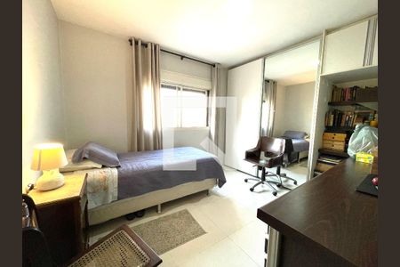 Apartamento à venda com 156m², 3 quartos e 2 vagasQuarto