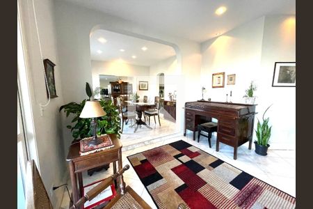 Sala de apartamento à venda com 3 quartos, 156m² em Perdizes, São Paulo