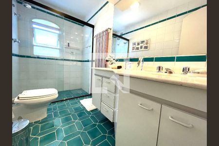 Apartamento à venda com 156m², 3 quartos e 2 vagasBanheiro