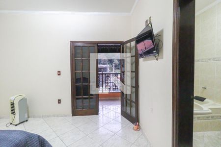 Casa à venda com 175m², 3 quartos e 3 vagasSuíte