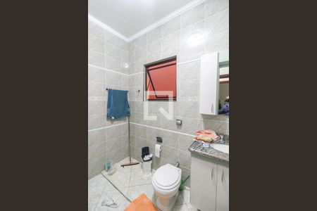 Casa à venda com 175m², 3 quartos e 3 vagasBanheiro