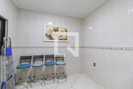 Casa à venda com 175m², 3 quartos e 3 vagasCozinha e Área de Serviço