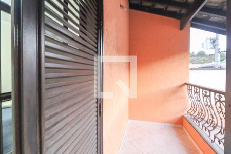 Casa à venda com 175m², 3 quartos e 3 vagasSacada