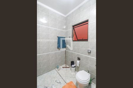 Casa à venda com 175m², 3 quartos e 3 vagasBanheiro