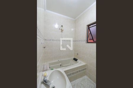Casa à venda com 175m², 3 quartos e 3 vagasSuíte