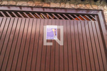 Casa à venda com 175m², 3 quartos e 3 vagasFachada