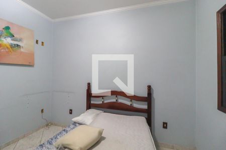 Casa à venda com 175m², 3 quartos e 3 vagasQuarto 2