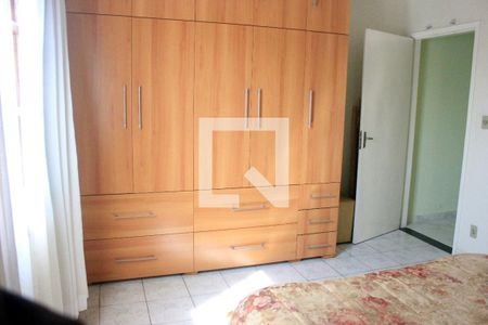 Casa à venda com 175m², 3 quartos e 2 vagasQuarto 1
