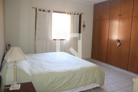 Casa à venda com 175m², 3 quartos e 2 vagasQuarto 3