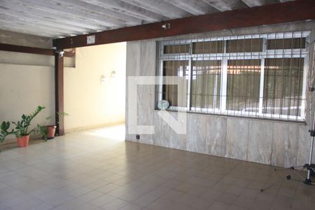 Casa à venda com 175m², 3 quartos e 2 vagasGaragem