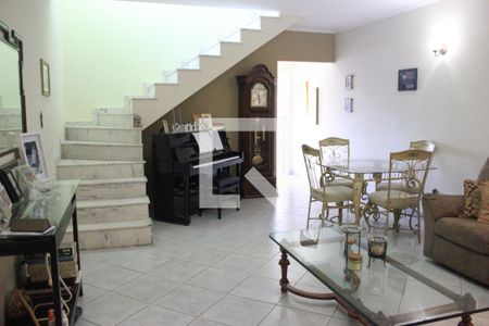 Sala de casa à venda com 3 quartos, 175m² em Jardim Vila Galvão, Guarulhos