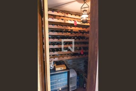 Apartamento à venda com 170m², 3 quartos e 2 vagasAdega