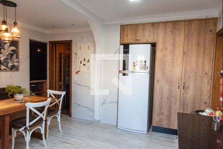 Apartamento à venda com 170m², 3 quartos e 2 vagasCozinha