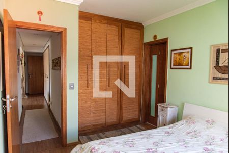 Apartamento à venda com 170m², 3 quartos e 2 vagasSuíte 1