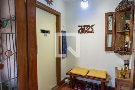 Apartamento à venda com 170m², 3 quartos e 2 vagasHall exclusivo elevador