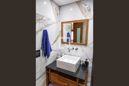 Apartamento à venda com 170m², 3 quartos e 2 vagasBanheiro da suíte 1