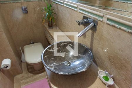 Apartamento à venda com 170m², 3 quartos e 2 vagasLavabo