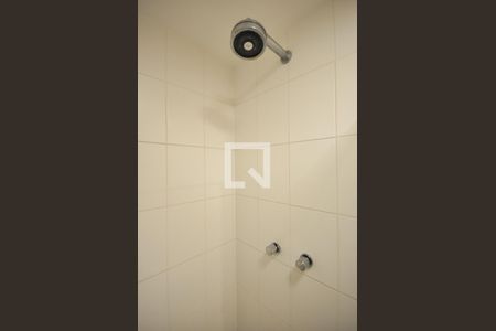 Apartamento para alugar com 69m², 3 quartos e 2 vagas Apartamento para alugar com 69m², 3 quartos e 2 vagasChuveiro do Banheiro