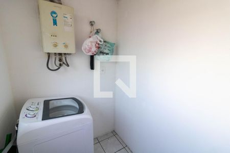 Apartamento à venda com 68m², 2 quartos e 1 vaga Apartamento à venda com 68m², 2 quartos e 1 vagaÁrea de Serviço