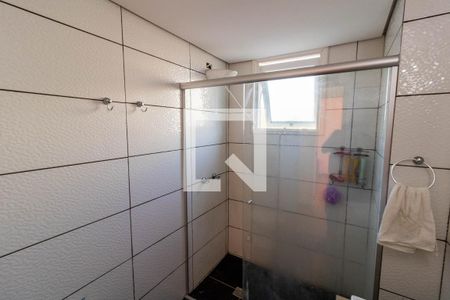 Apartamento à venda com 68m², 2 quartos e 1 vaga Apartamento à venda com 68m², 2 quartos e 1 vagaBanheiro